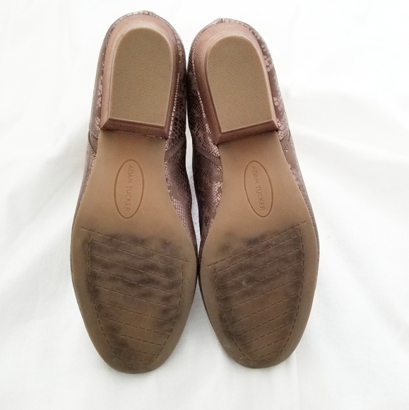 Adam Tucker Me Too Ilisa Snake Embossed Pull On Bootie - Picture 6 of 9